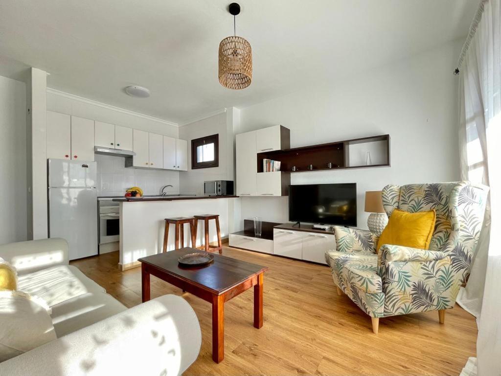 O Sole Mio En Playa Honda Apartment ปลายาออนดา ภายนอก รูปภาพ